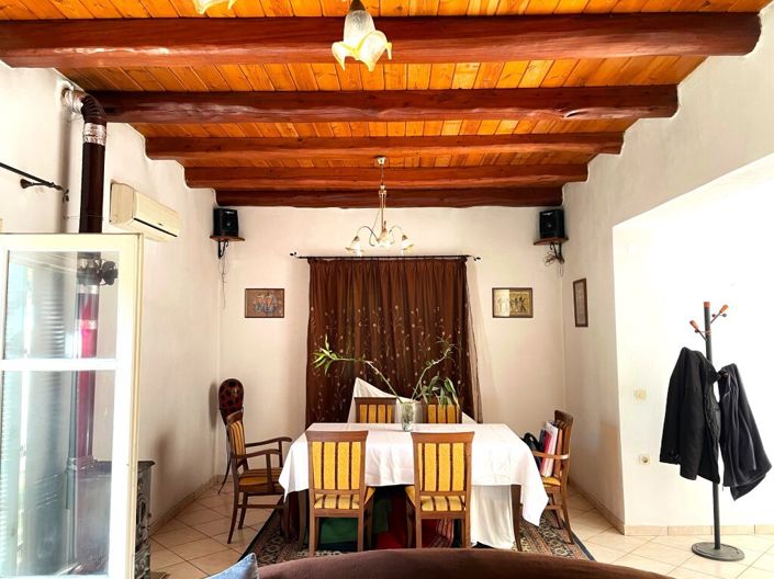 Image No.16-Propriété de 6 chambres à vendre à Sinarades