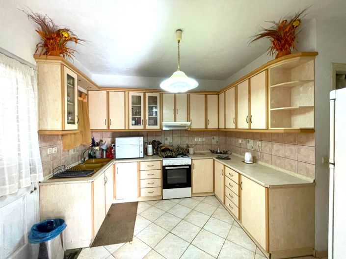 Image No.23-Propriété de 6 chambres à vendre à Sinarades