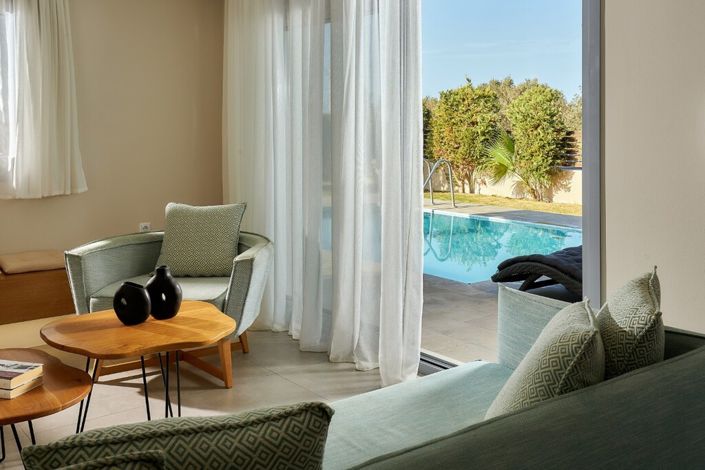 Image No.18-2 Bed Villa for sale