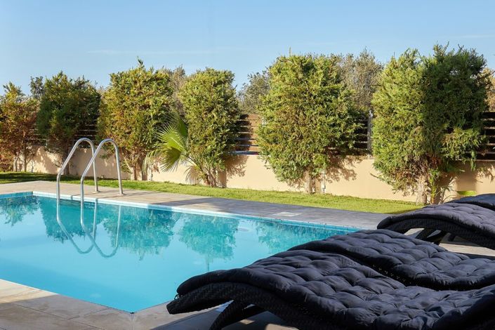 Image No.19-2 Bed Villa for sale