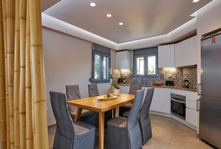 Image No.26-2 Bed Villa for sale