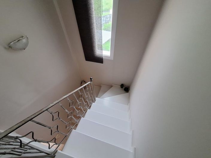 Image No.15-3 Bed Maisonette for sale