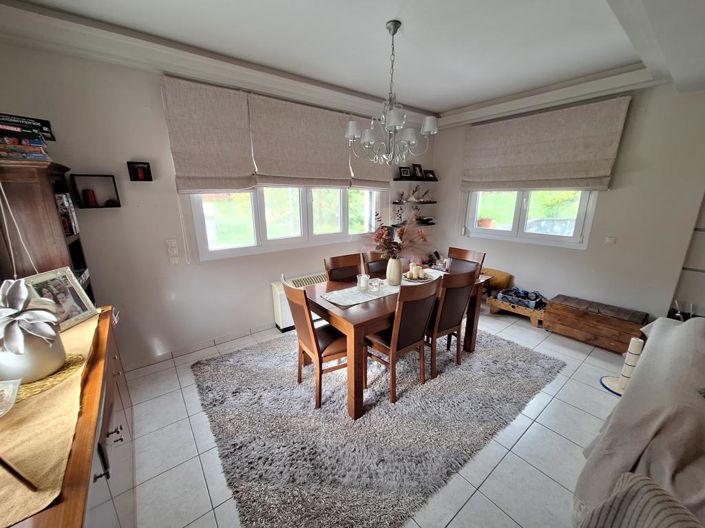 Image No.18-3 Bed Maisonette for sale