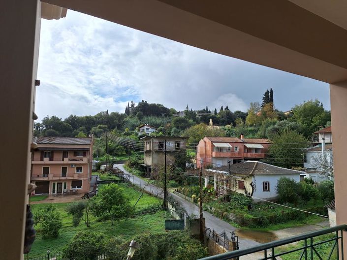 Image No.25-3 Bed Maisonette for sale