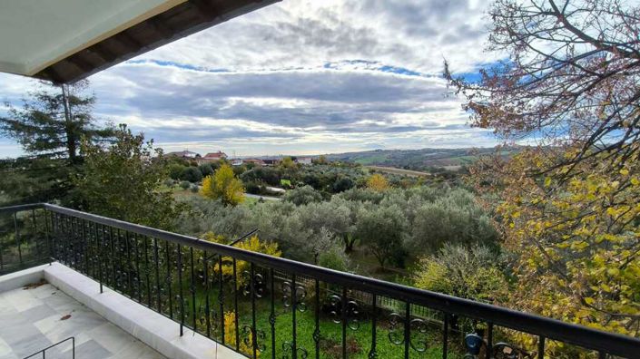 Image No.16-Propriété de 4 chambres à vendre à Katerini