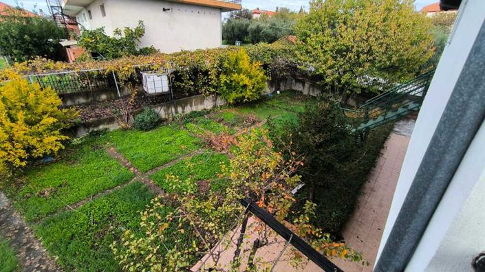 Image No.19-4 Bed Property for sale