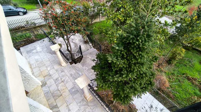 Image No.30-4 Bed Property for sale