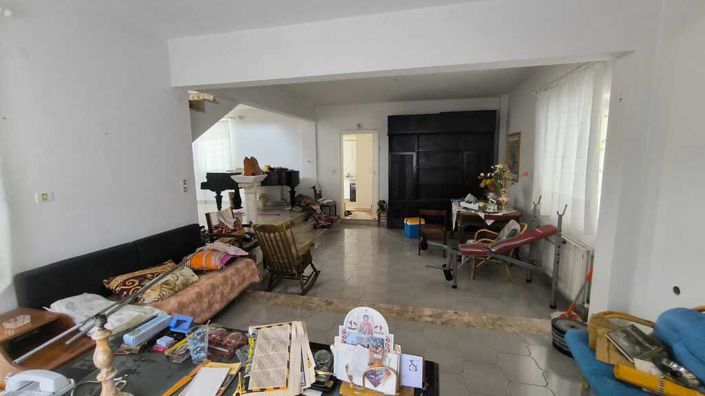 Image No.6-Propriété de 4 chambres à vendre à Katerini