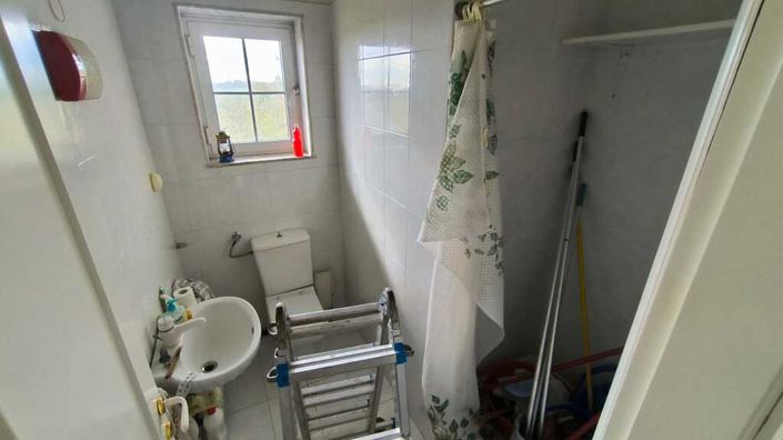 Image No.8-4 Bed Property for sale