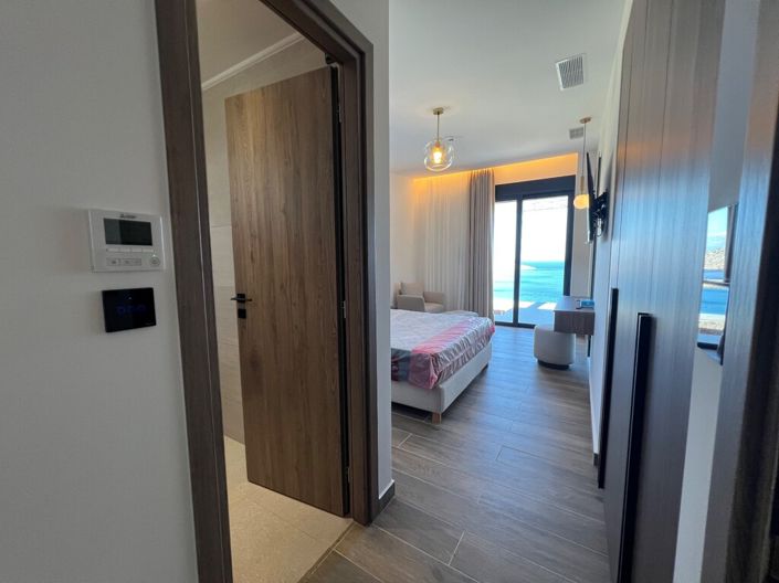 Image No.29-4 Bed Villa for sale