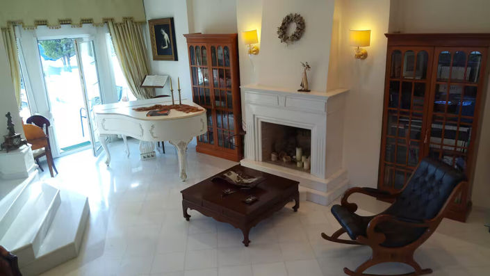 Image No.12-Villa for sale