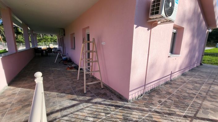 Image No.20-3 Bed Property for sale