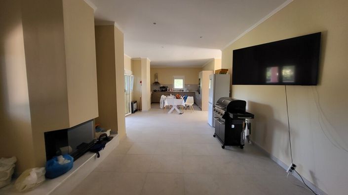 Image No.7-3 Bed Property for sale