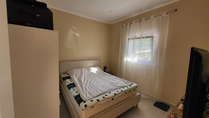 Image No.9-3 Bed Property for sale