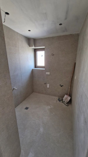 Image No.10-3 Bed Flat for sale