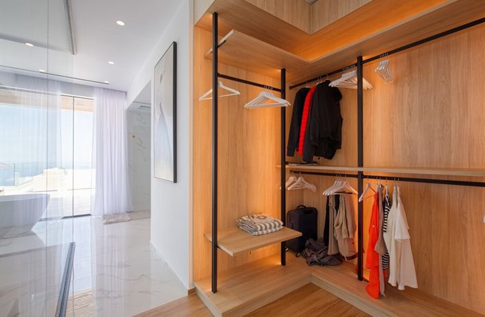 Image No.15-Villa for sale