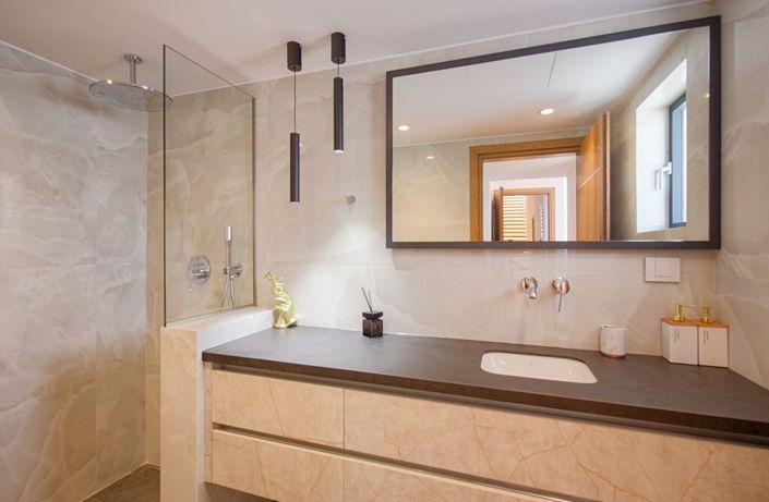 Image No.16-Villa for sale