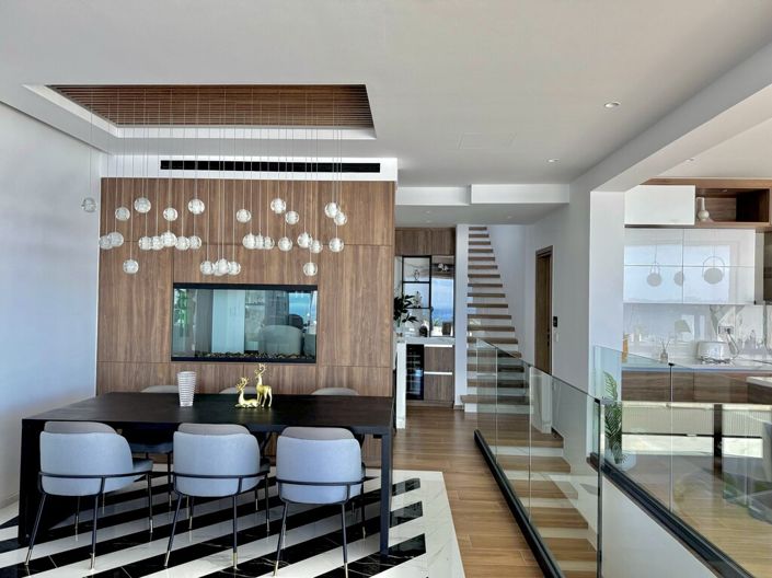 Image No.8-Villa for sale