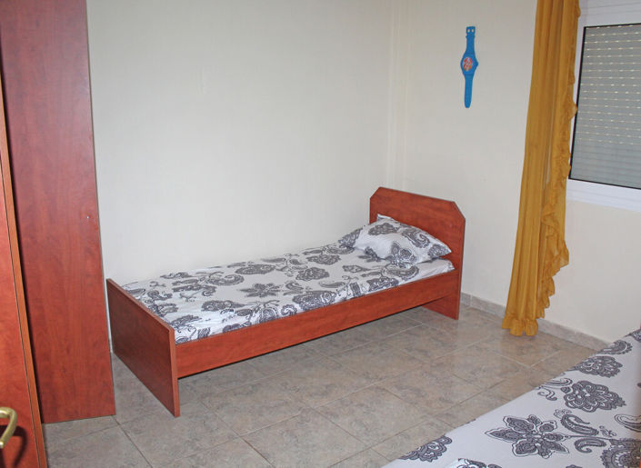 Image No.17-5 Bed Property for sale