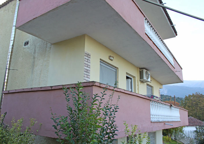 Image No.20-5 Bed Property for sale