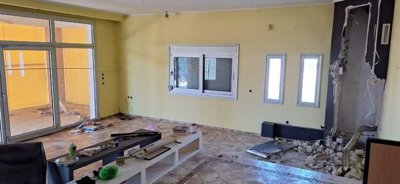 Photo 10 - Cottage 200 m² in Central Macedonia