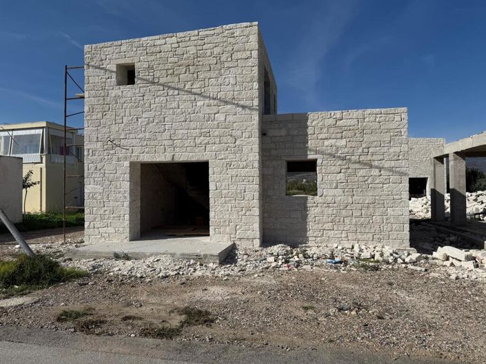 Image No.2-Maisonette à vendre à Tavronitis