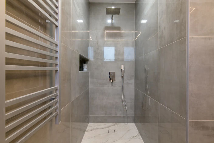 Image No.11-1 Bed Flat for sale