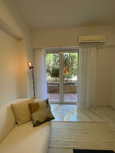 Image No.2-Appartement de 1 chambre à vendre à Glyfada