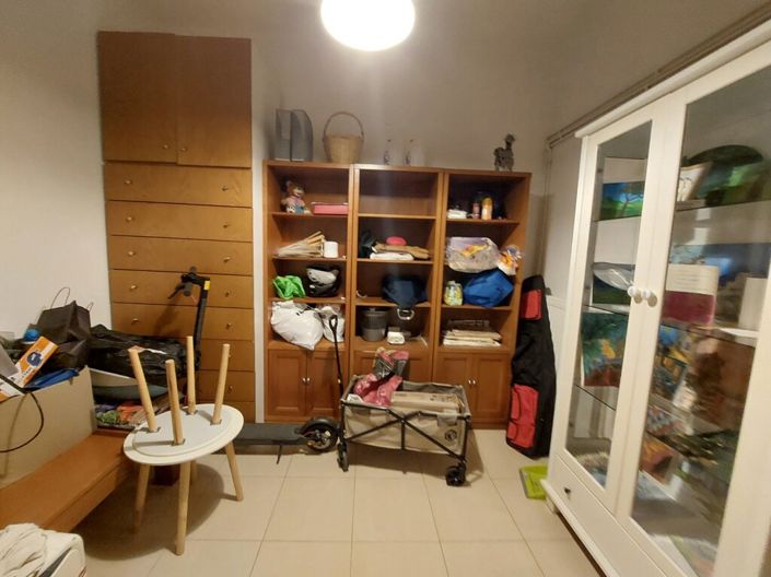 Image No.15-2 Bed Flat for sale