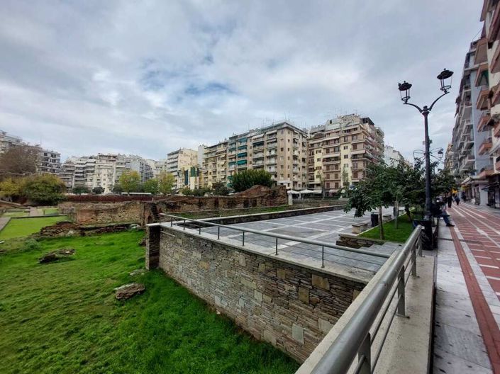 Image No.22-2 Bed Flat for sale