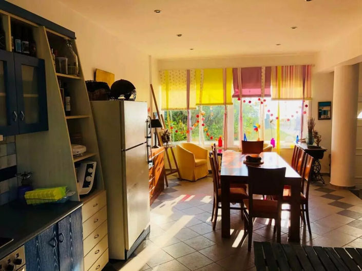 Image No.9-5 Bed Property for sale