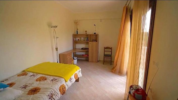 Image No.17-Villa de 8 chambres à vendre à Avlida