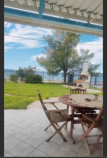 Image No.1-Propriété de 3 chambres à vendre à Eretria