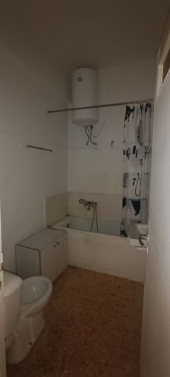 Image No.8-1 Bed Flat for sale