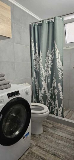 Image No.12-2 Bed Flat for sale