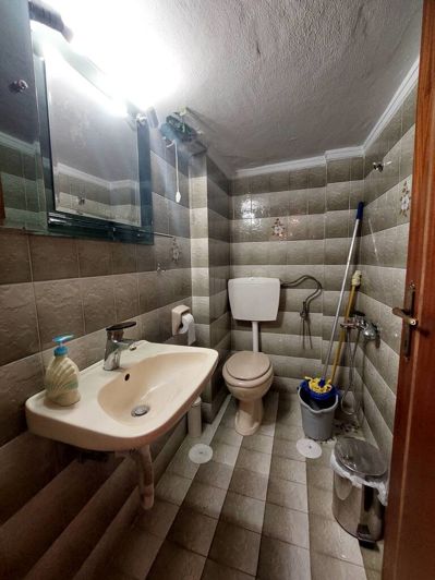 Image No.26-2 Bed Flat for sale