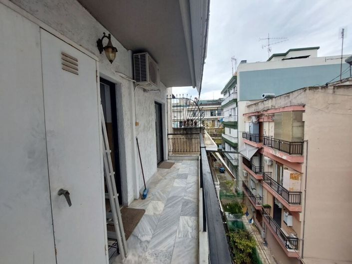 Image No.28-2 Bed Flat for sale