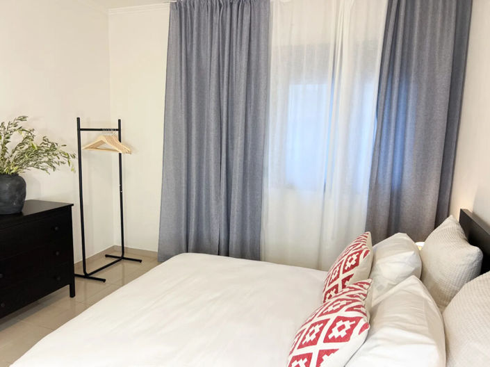 Image No.9-2 Bed Flat for sale