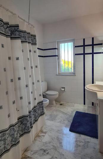 Image No.18-4 Bed Villa for sale