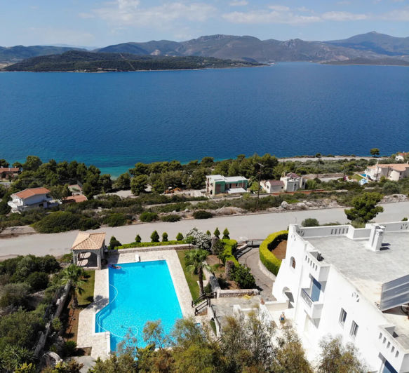 Image No.2-Villa de 4 chambres à vendre à Aidipsos