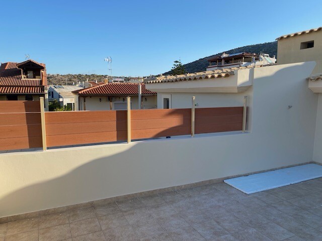 Image No.12-3 Bed Property for sale