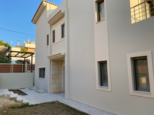 Image No.4-3 Bed Property for sale