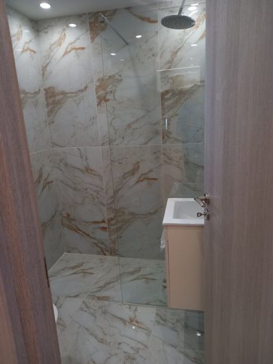 Image No.8-2 Bed Flat for sale