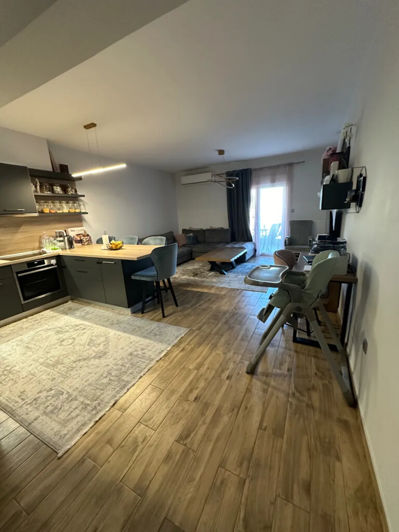 Image No.2-2 Bed Flat for sale