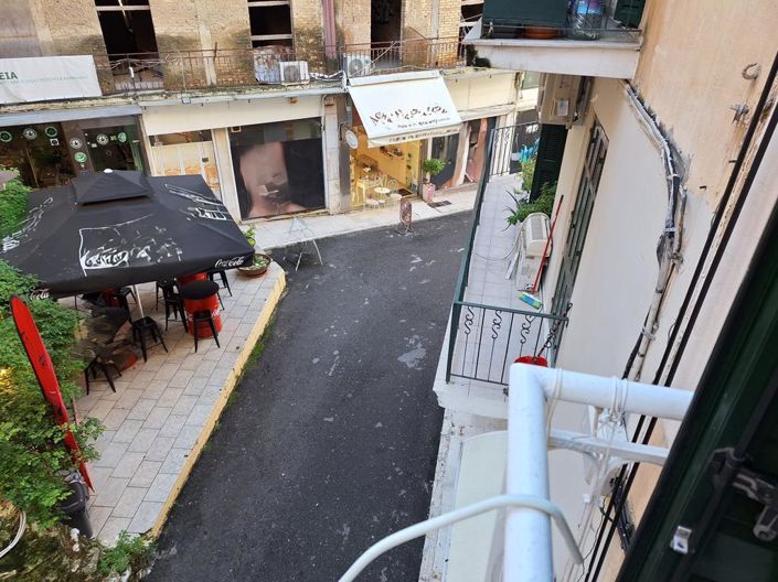 Image No.22-2 Bed Flat for sale