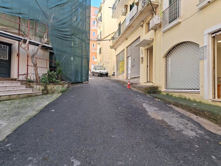 Image No.25-2 Bed Flat for sale