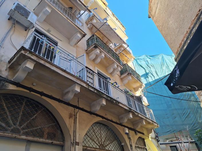 Image No.27-2 Bed Flat for sale