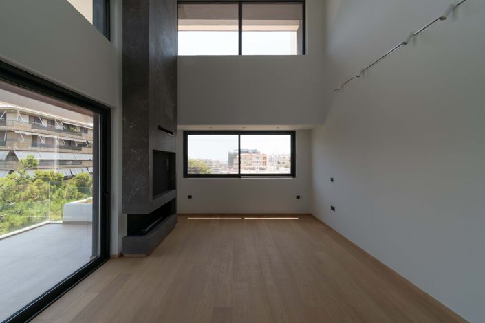 Image No.2-3 Bed Maisonette for sale