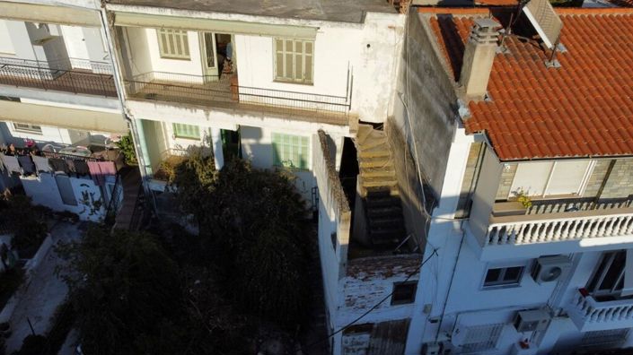 Image No.21-4 Bed Maisonette for sale