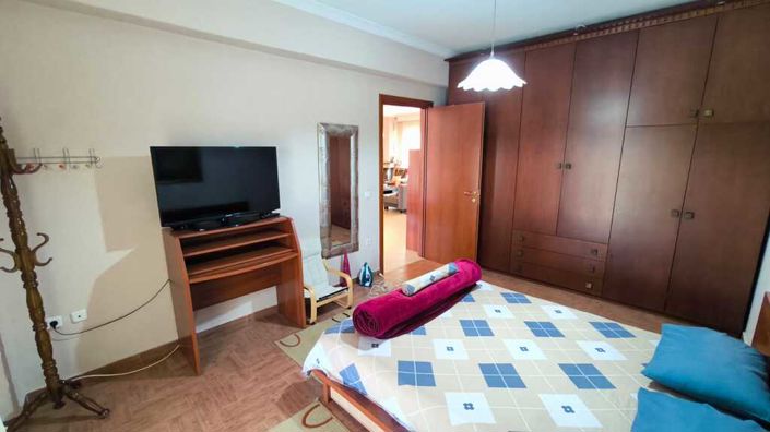 Image No.20-2 Bed Flat for sale